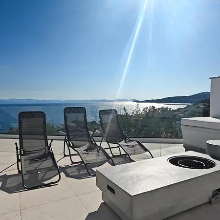 Perla Sea View Villa, By Halkidiki Villa Paliouri